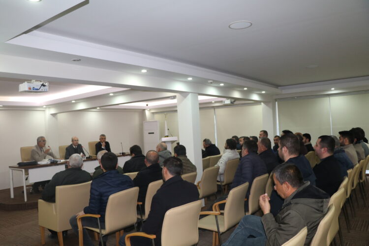 IN OUR CHAMBER MEETING ON THE CONSTRUCTION SECTOR WAS HELD